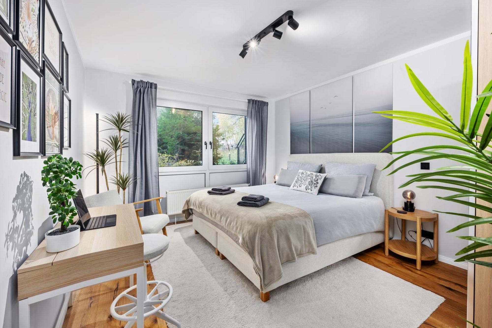 Edler Wohnraum Noble Stadtoase Mit Boxspringbett, Kaffeevollautomat, Lift & Parkplatz ケムニッツ エクステリア 写真